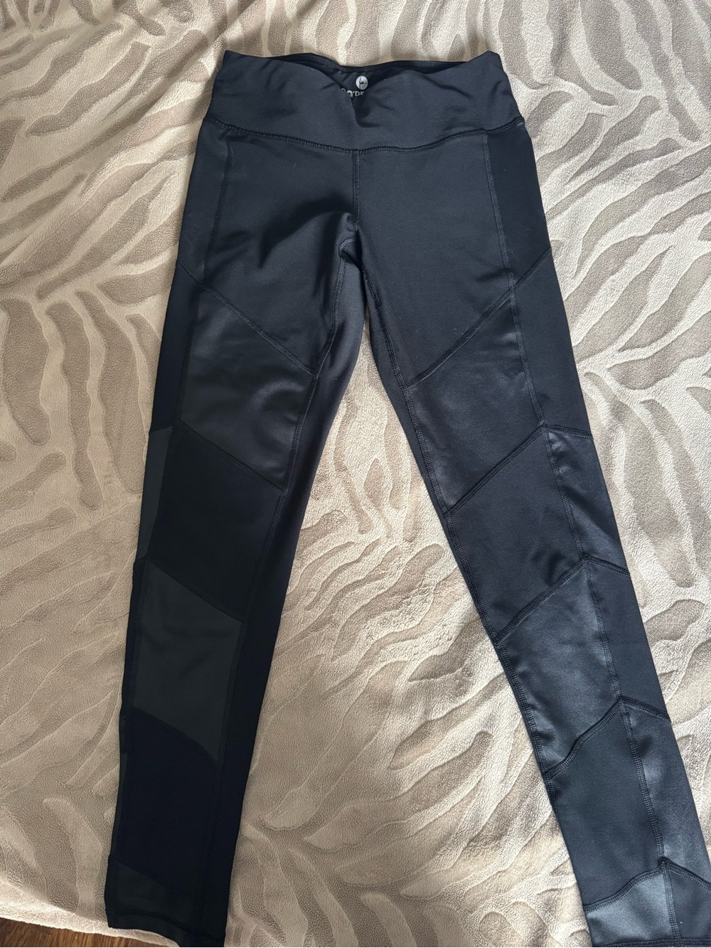 90 Degree By Reflex Black High-Waist Leggings with Paneled Design